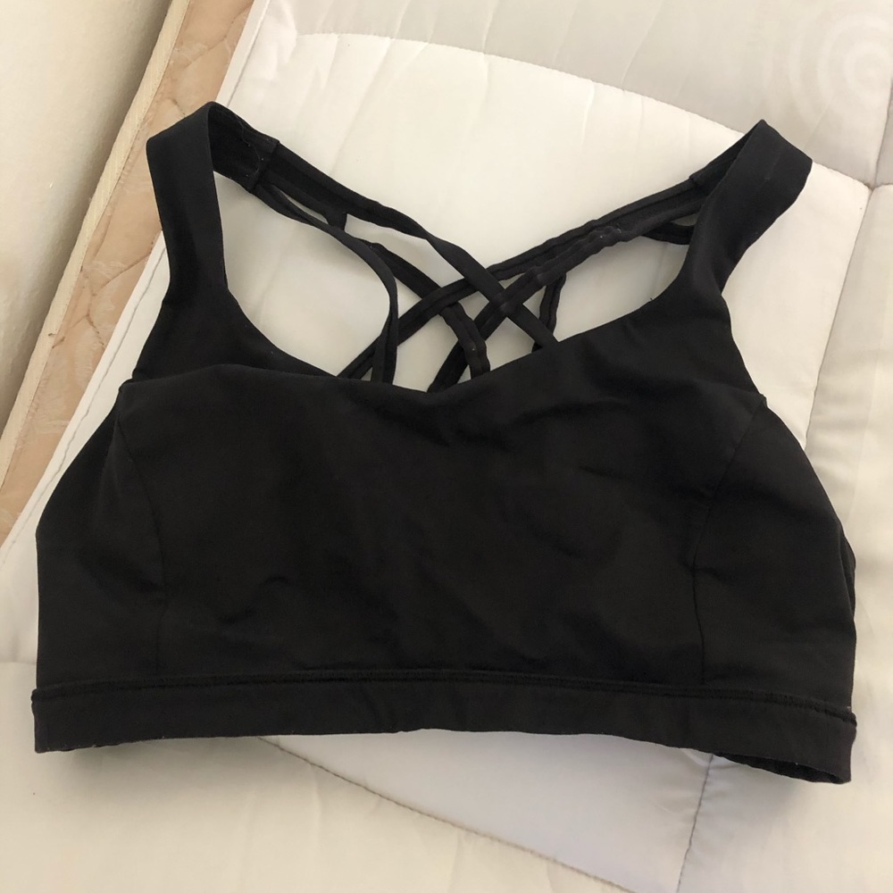 Lululemon sports bra